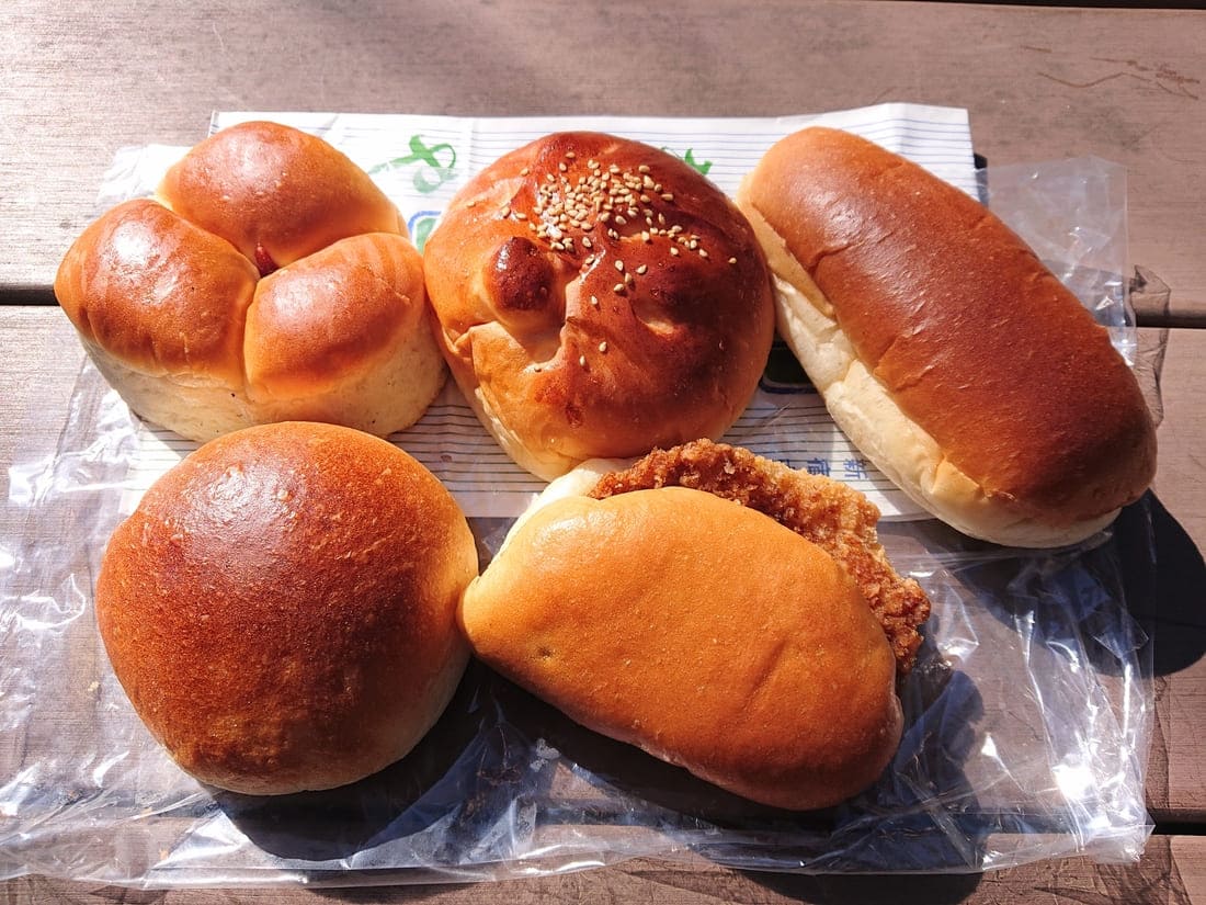 塩山 まるやで買ったパン5種類