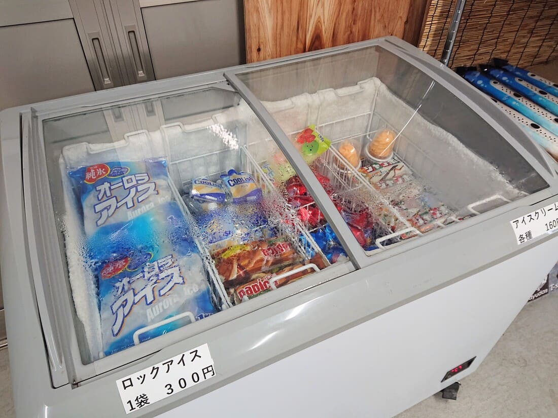 日川渓谷レジャーセンターの売店に売っているアイス